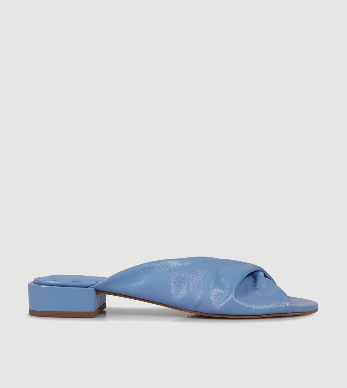 Aziza Slides by Sempre Di