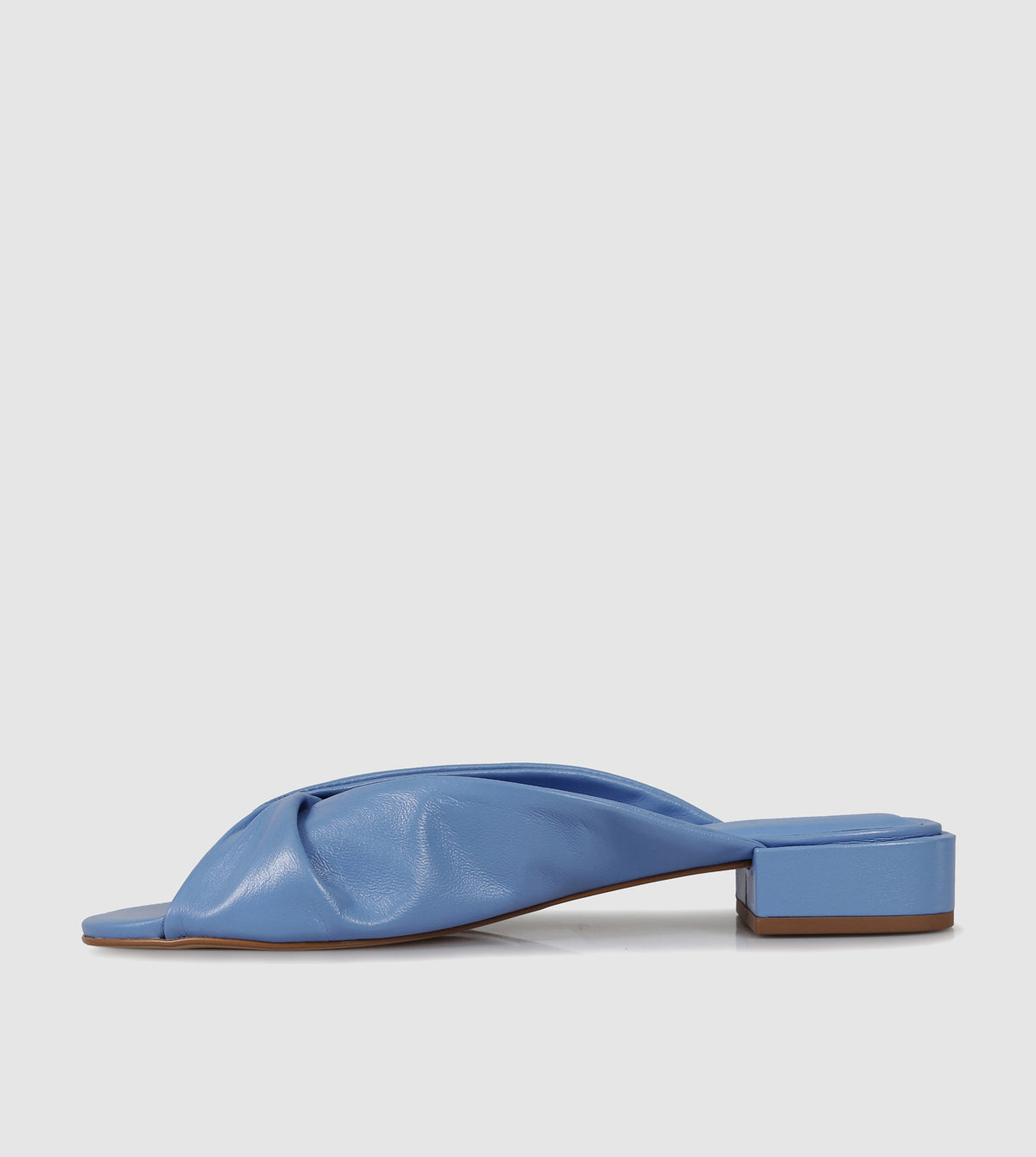 Aziza Slides by Sempre Di