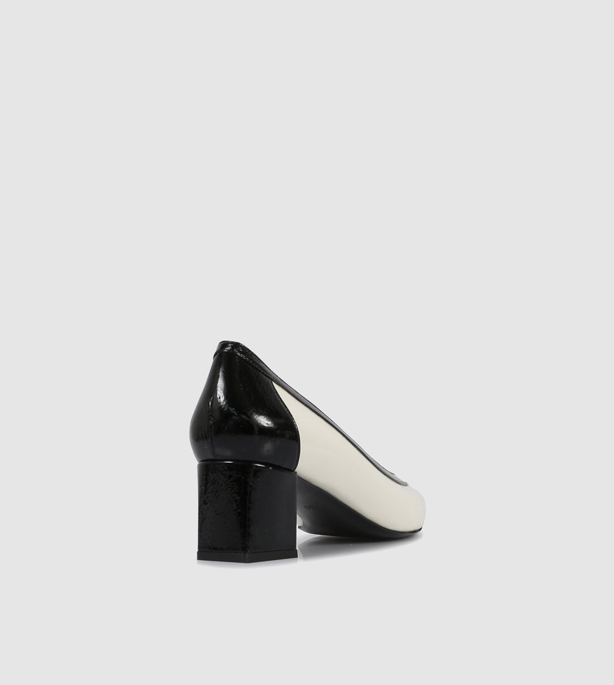 Brynne Courtshoes by Sempre Di