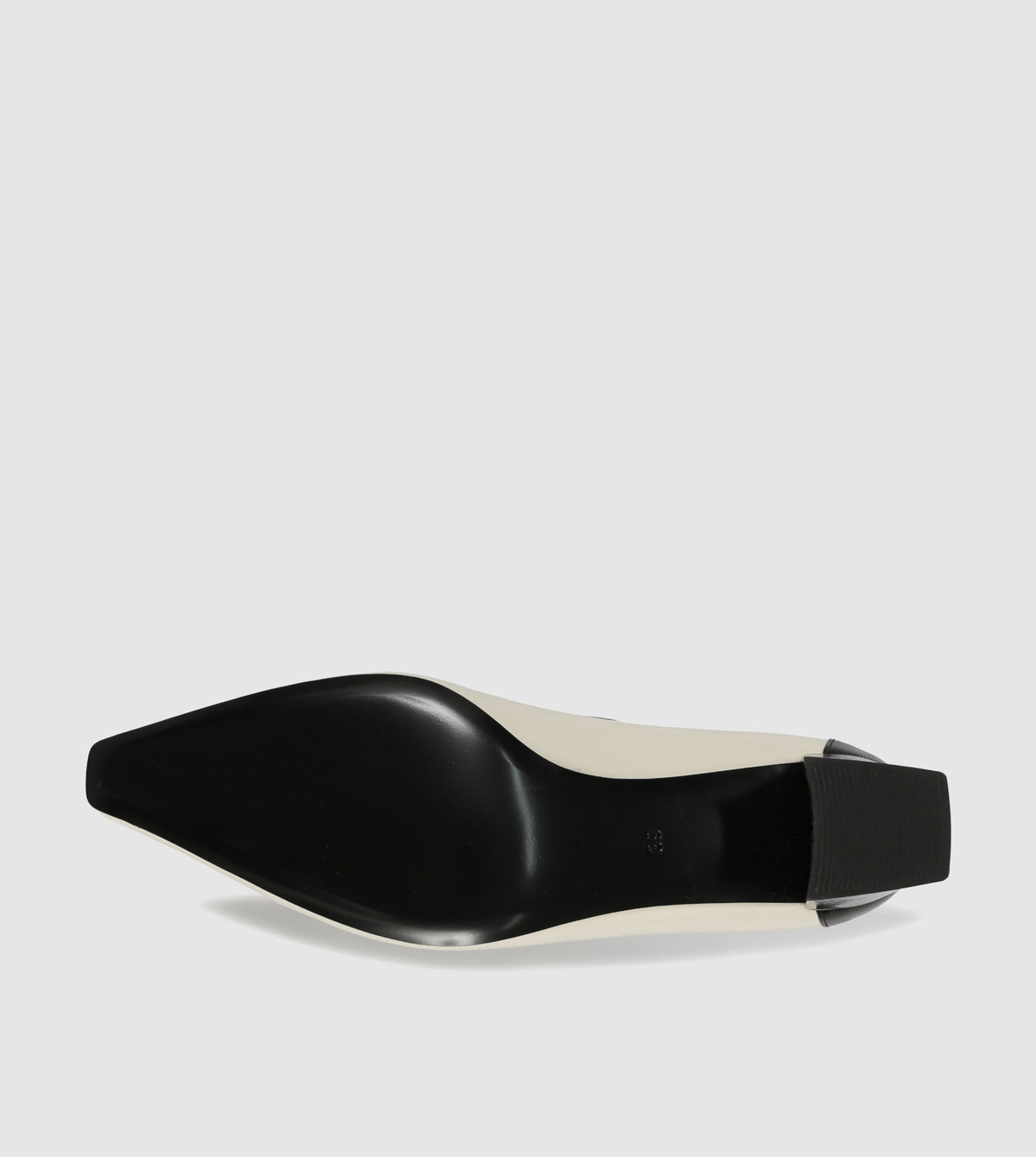 Brynne Courtshoes by Sempre Di