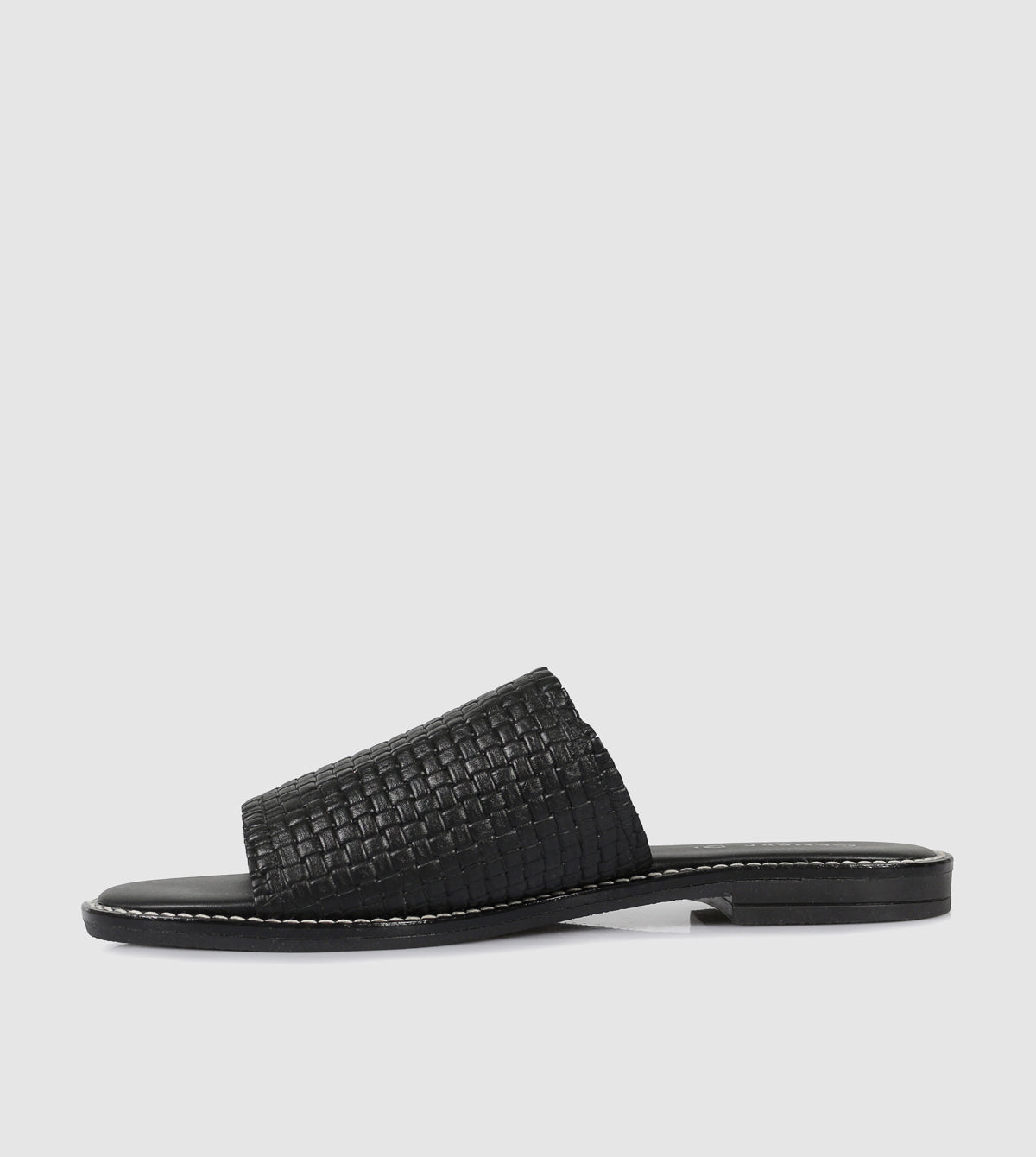Nella Slides by Sempre Di