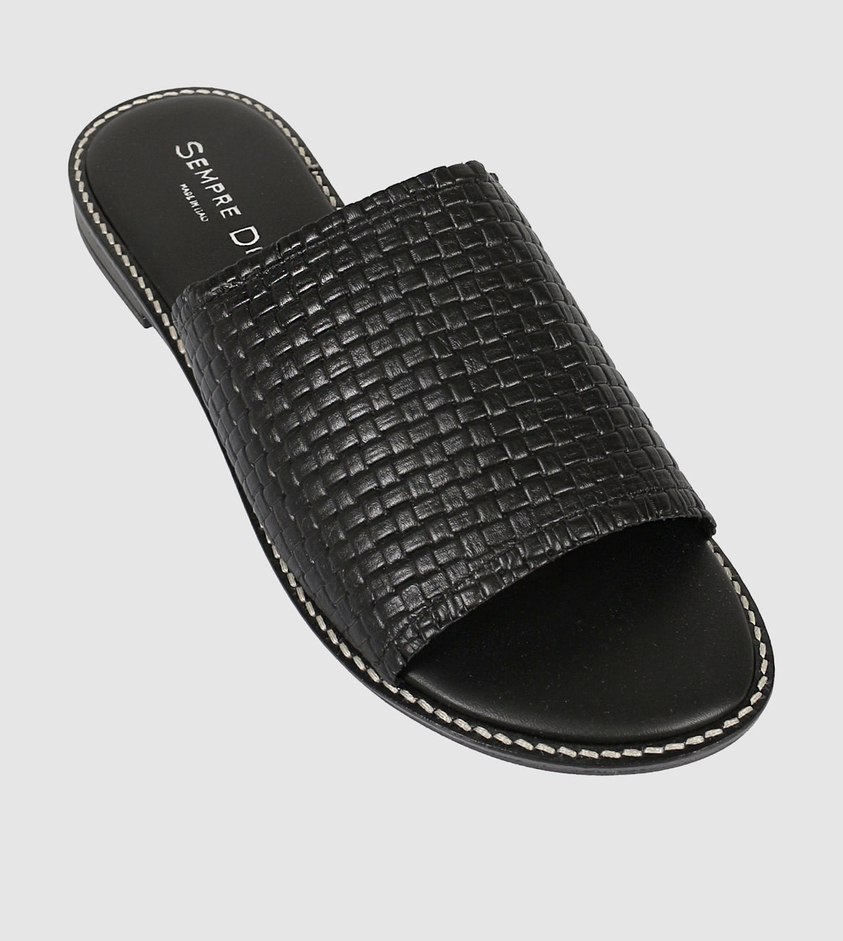 Nella Slides by Sempre Di