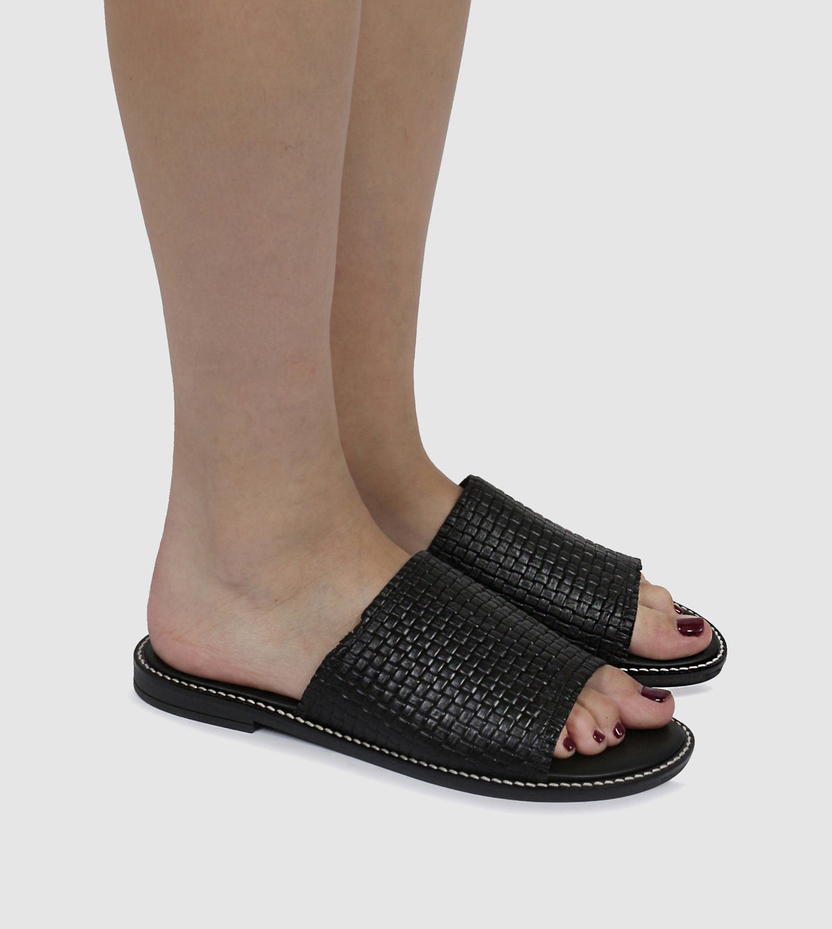 Nella Slides by Sempre Di