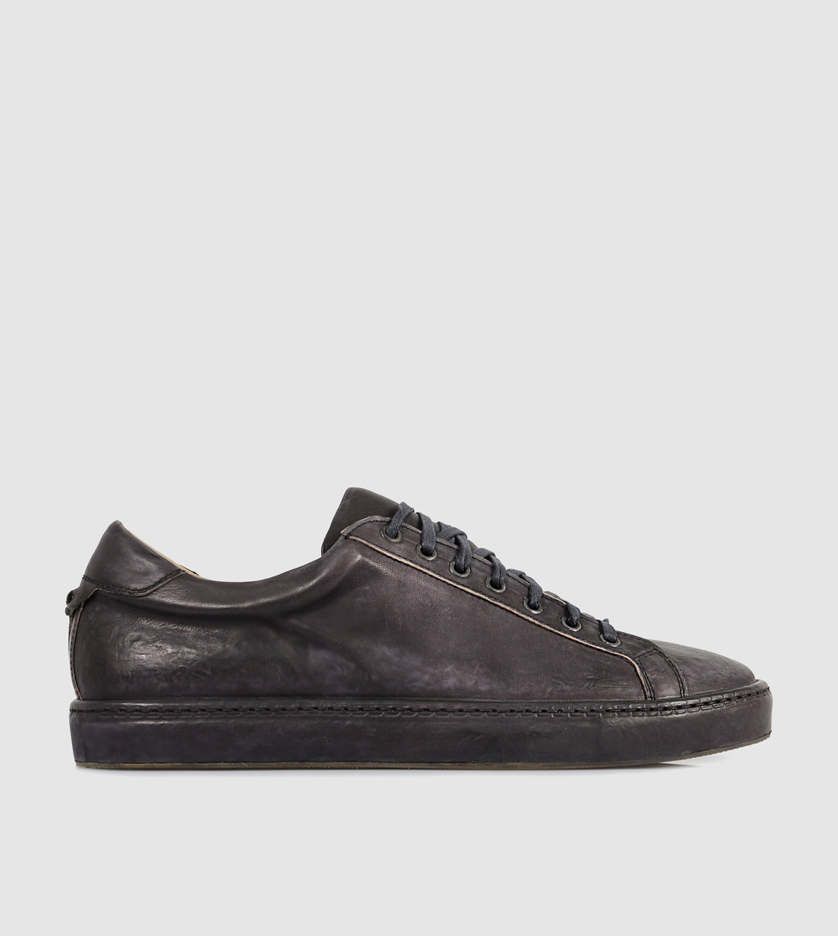 Caleb Low Top sneakers by Brando