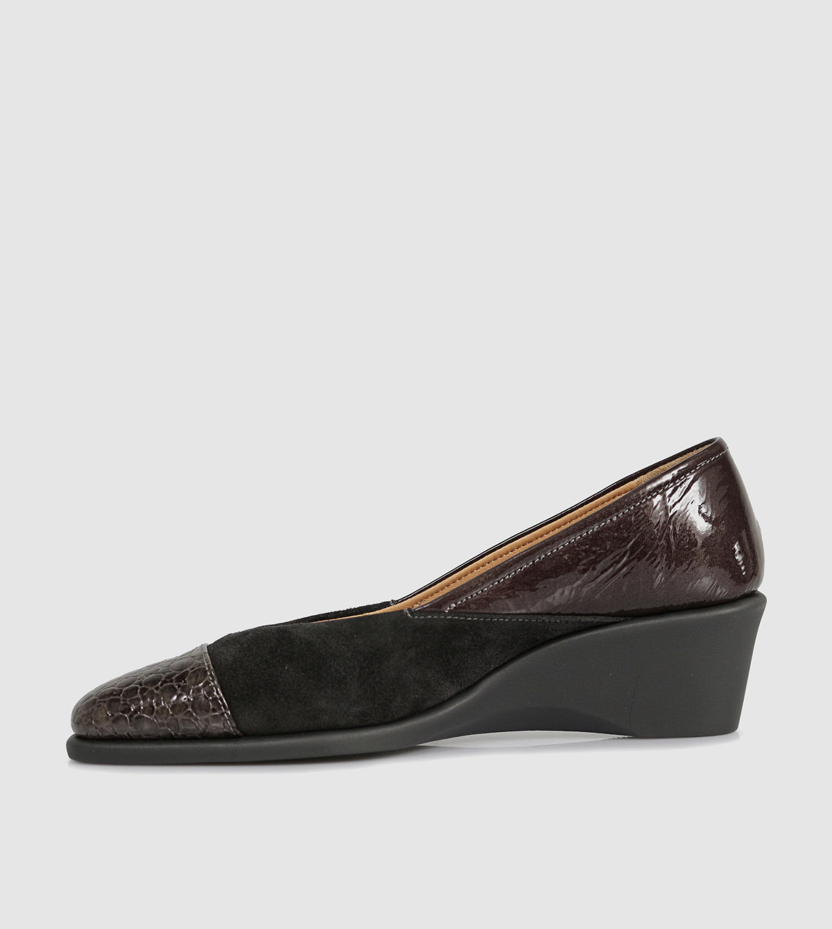 Diora Courtshoes by Relax