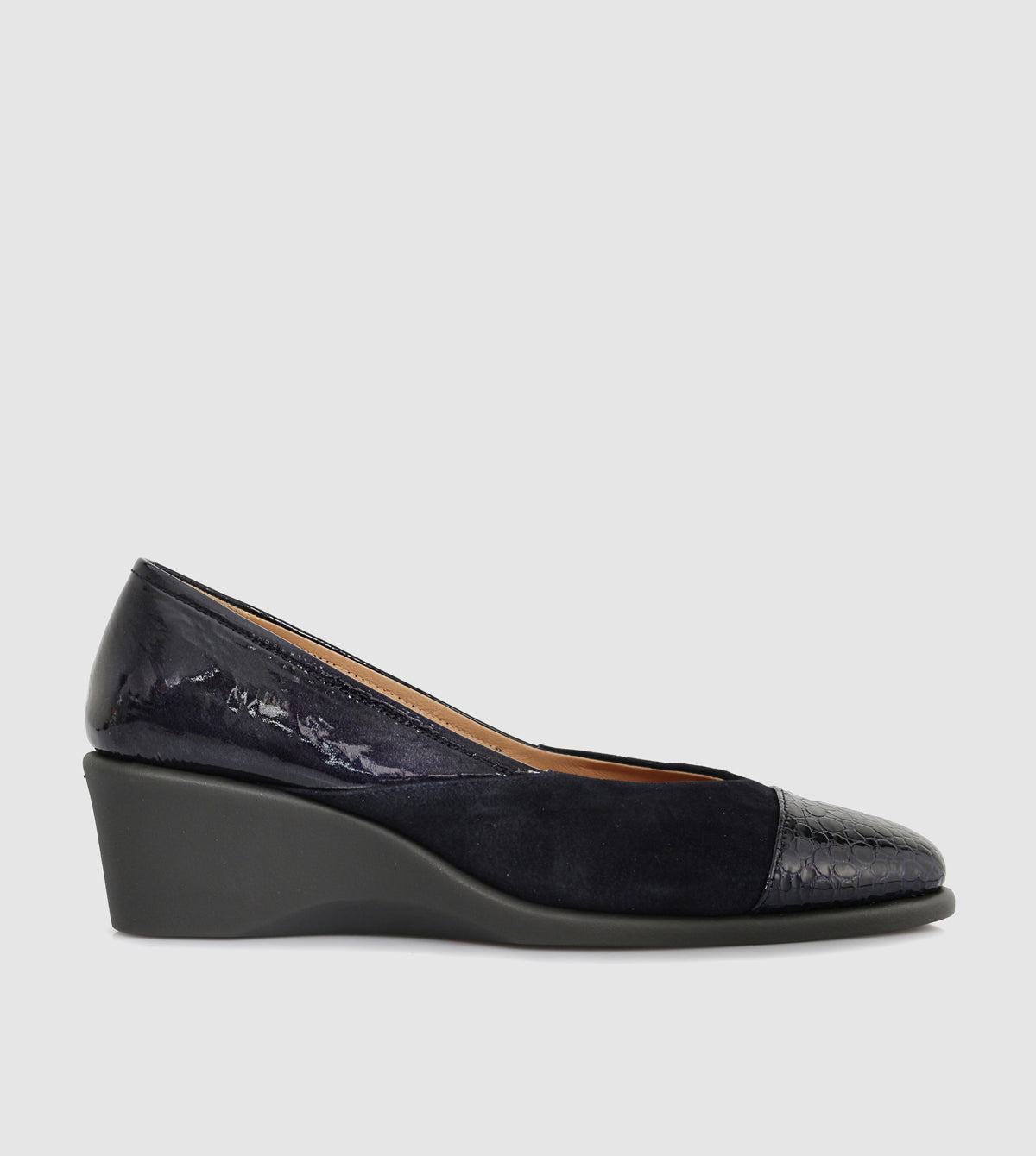 Diora Courtshoes by Relax