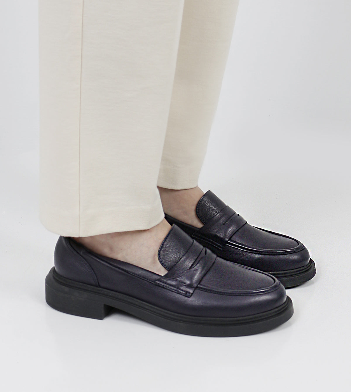 Inez Casual Loafers by Sempre Di