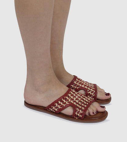 Trigg Slides by S Sempre Di