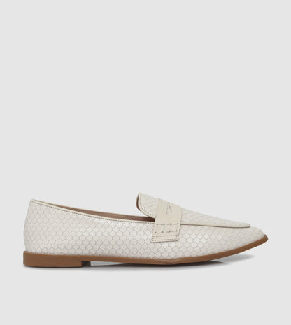 Bayle Casual Loafers by Sempre Di
