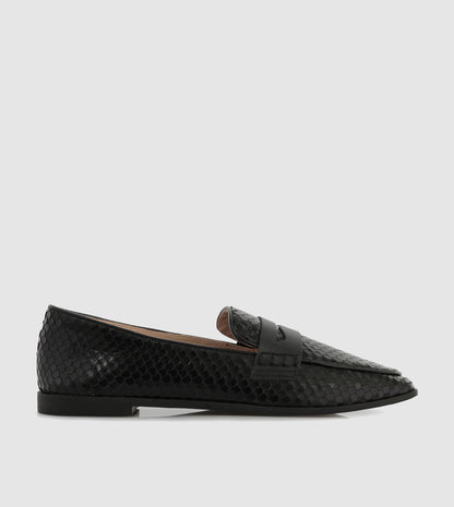 Balye Casual Loafers by Sempre Di