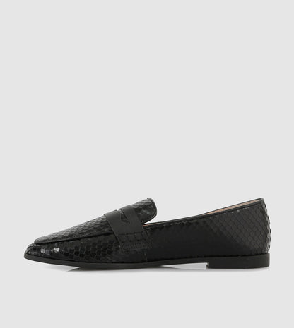 Balye Casual Loafers by Sempre Di
