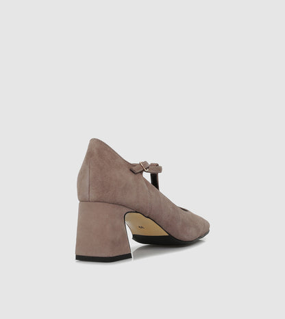 Effra Courtshoes by S Sempre Di