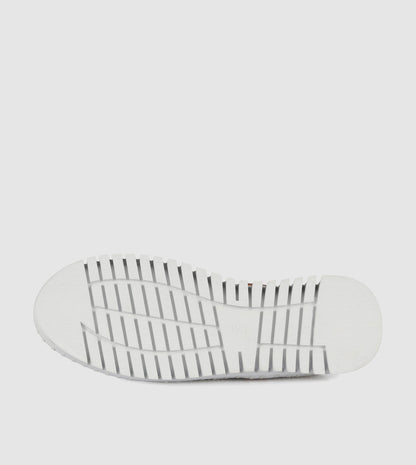 Keren Low Top Sneakers by S Sempre Di