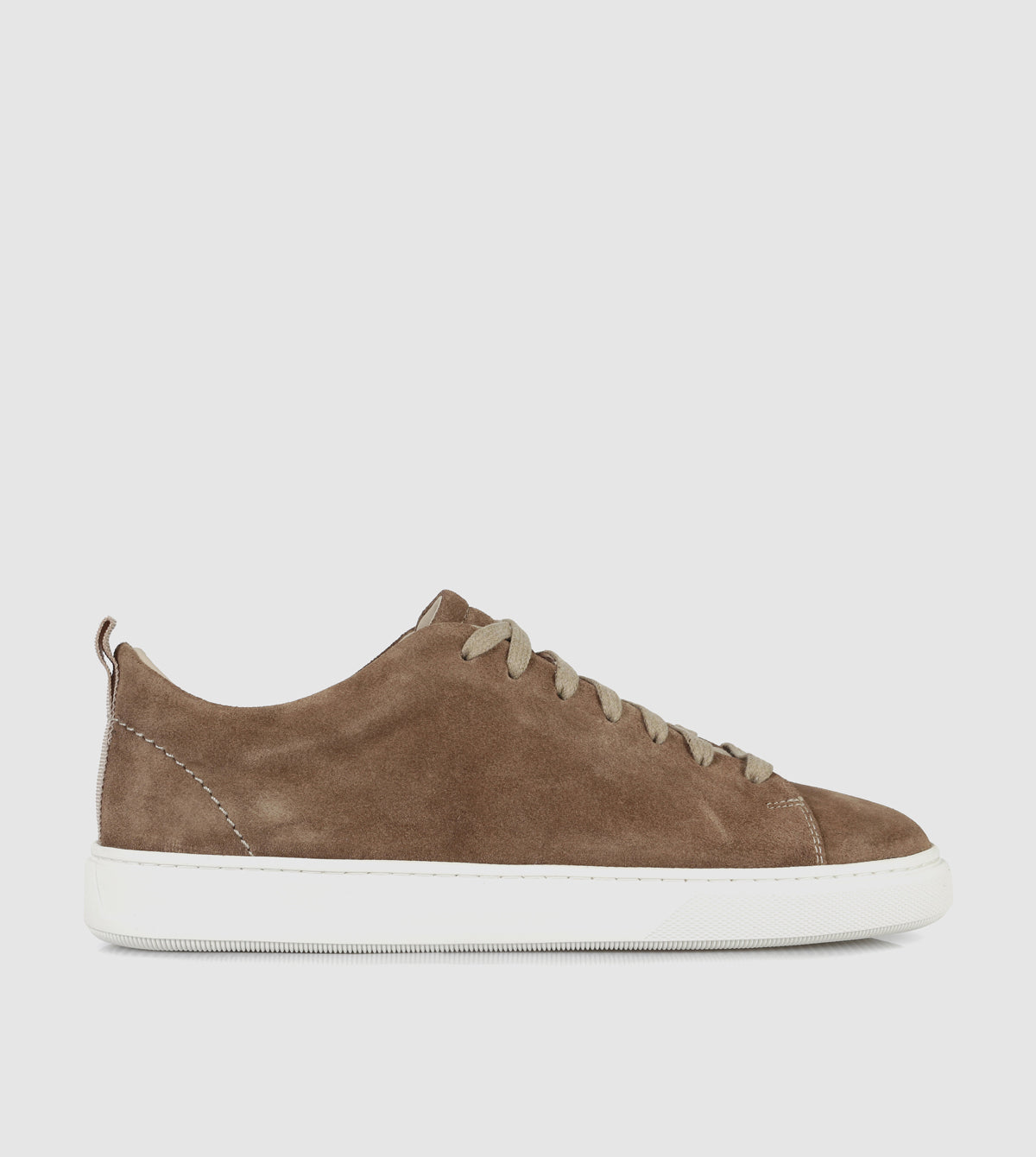 Aven Low Top Sneakers by Brando