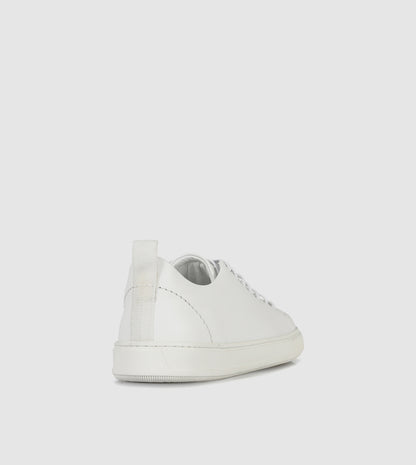 Aven Low Top Sneakers by Brando