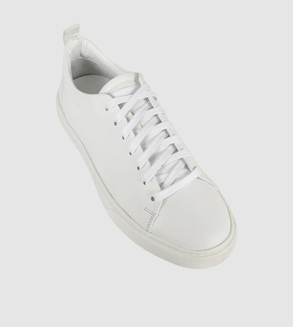 Aven Low Top Sneakers by Brando