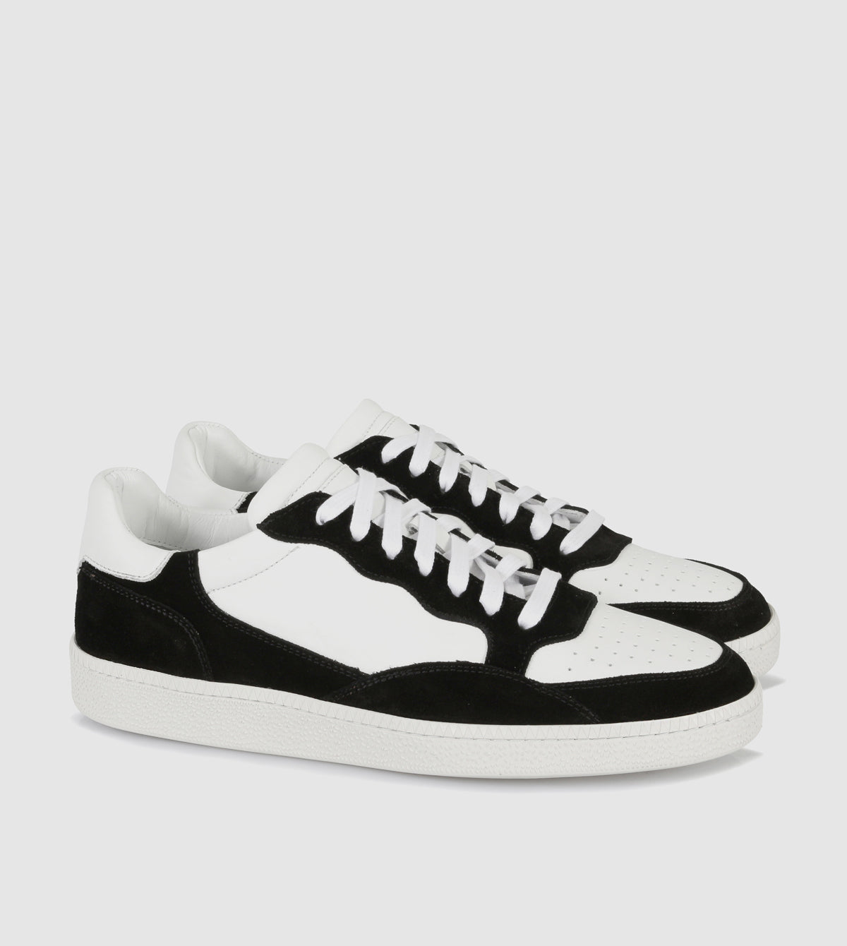 Zared Low Top Sneakers by Brando