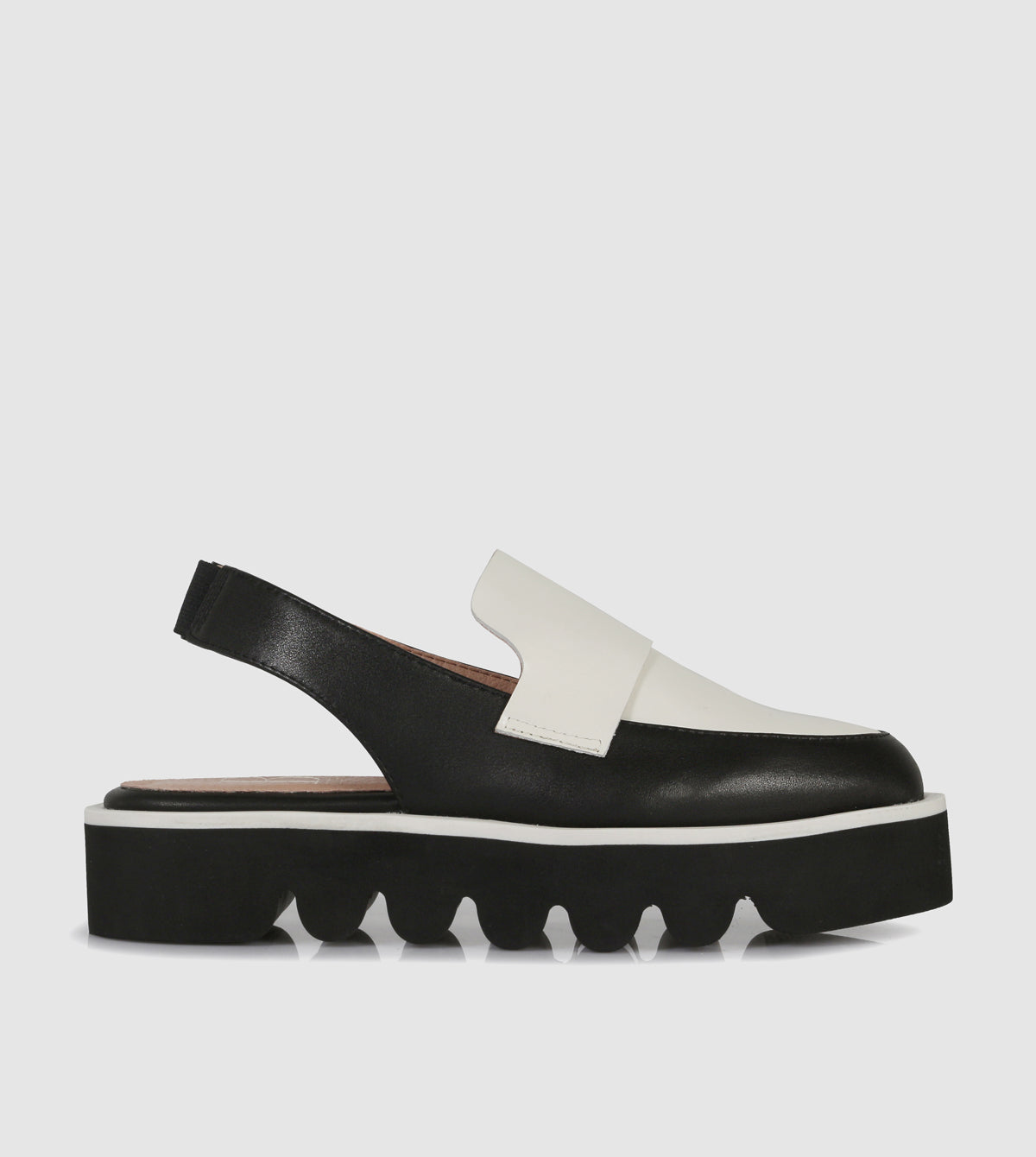 Calyx Platforms by B.Coops