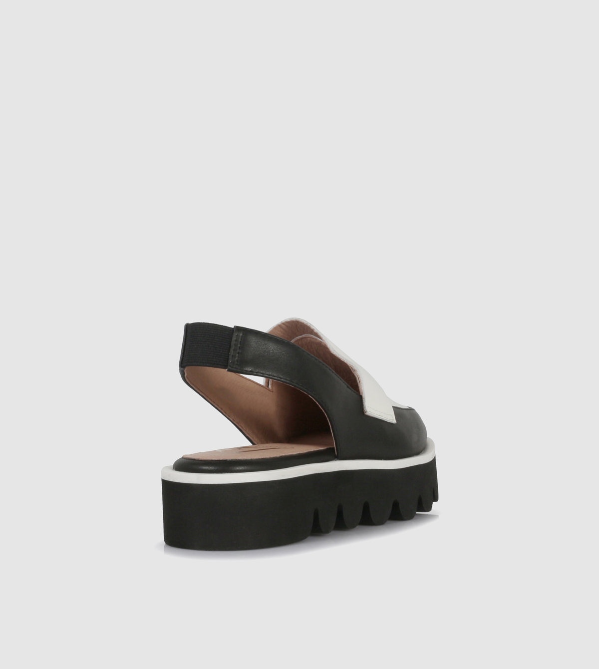 Calyx Platforms by B.Coops