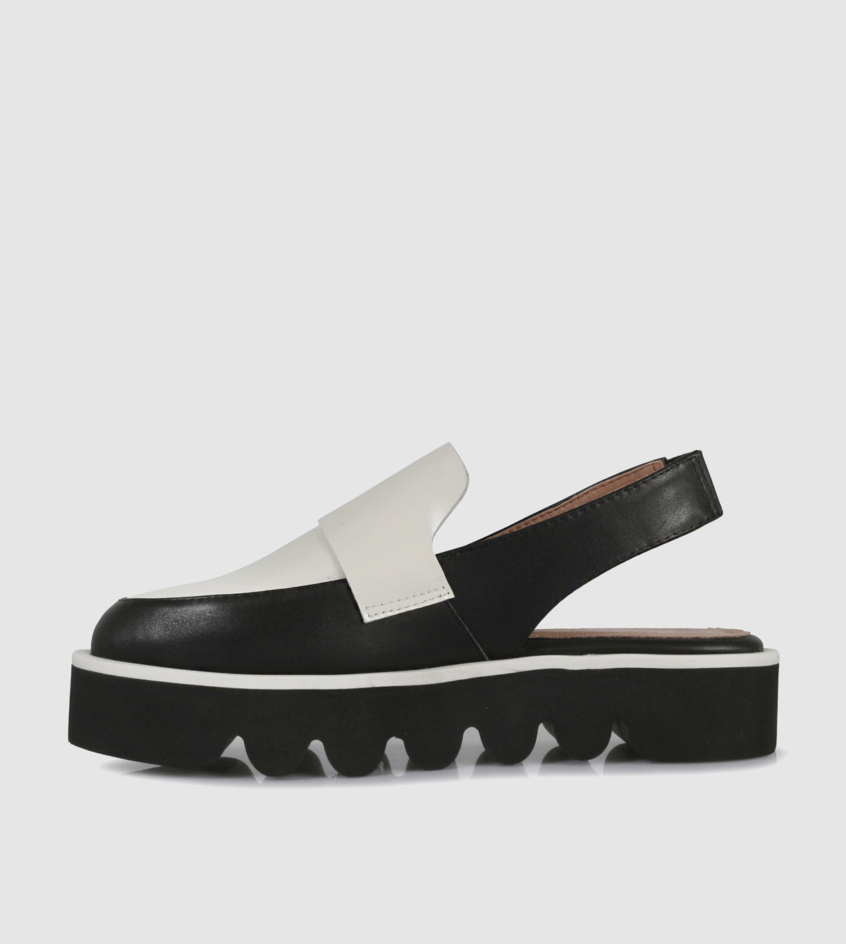 Calyx Platforms by B.Coops