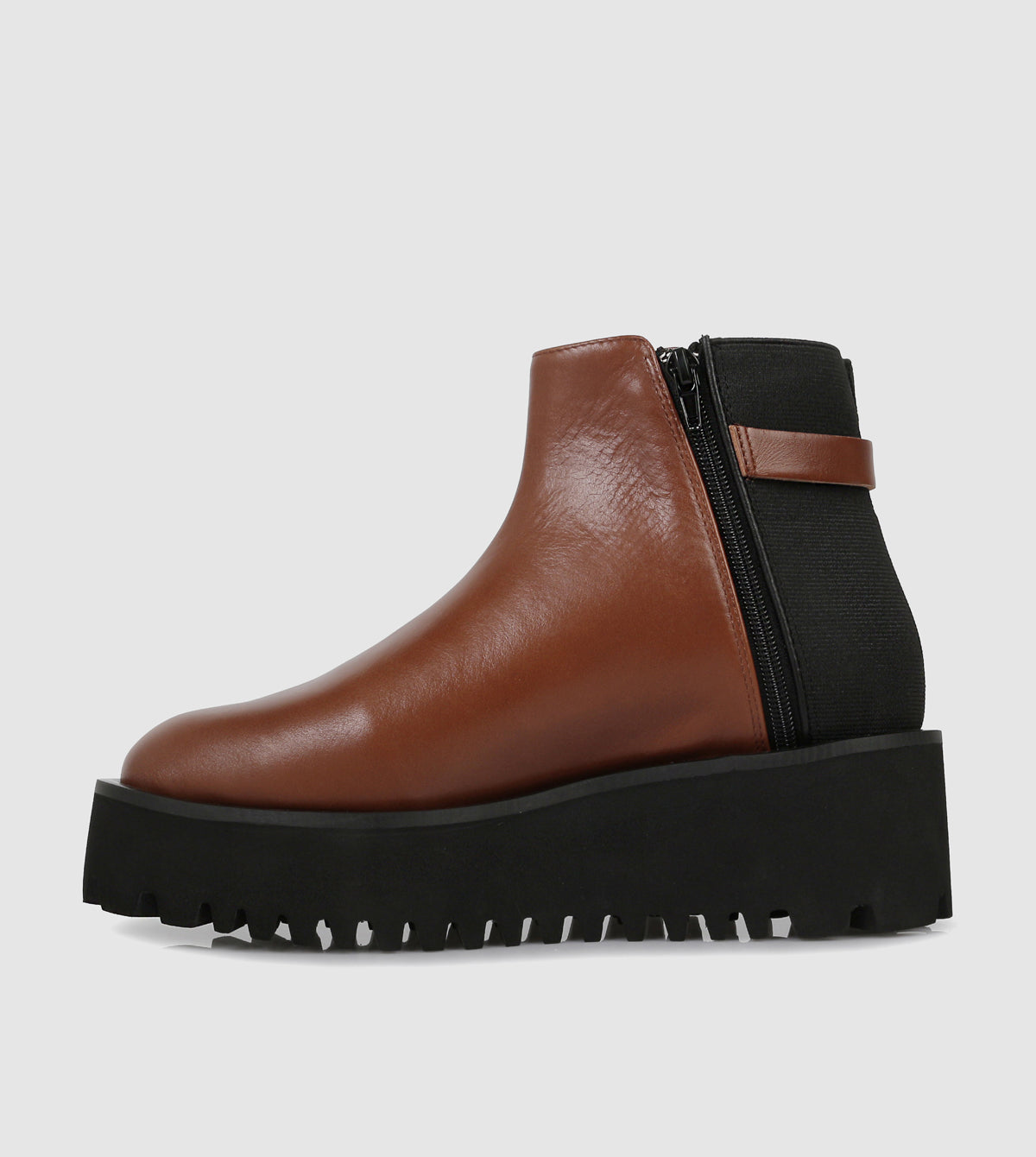 Arwen Platforms by B.Coops