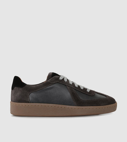 Andreth Low Top Sneakers by S Sempre Di
