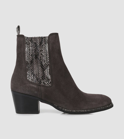 Erin Ankle Boots by S Sempre Di