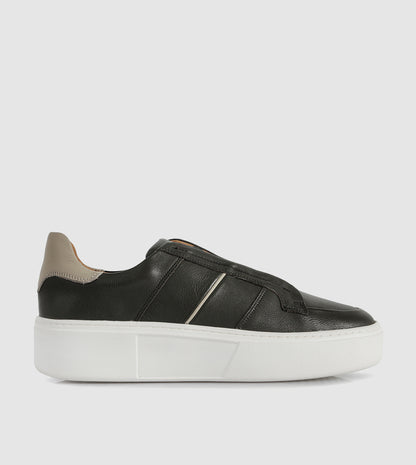 Vico Low Top Sneakers by Brando
