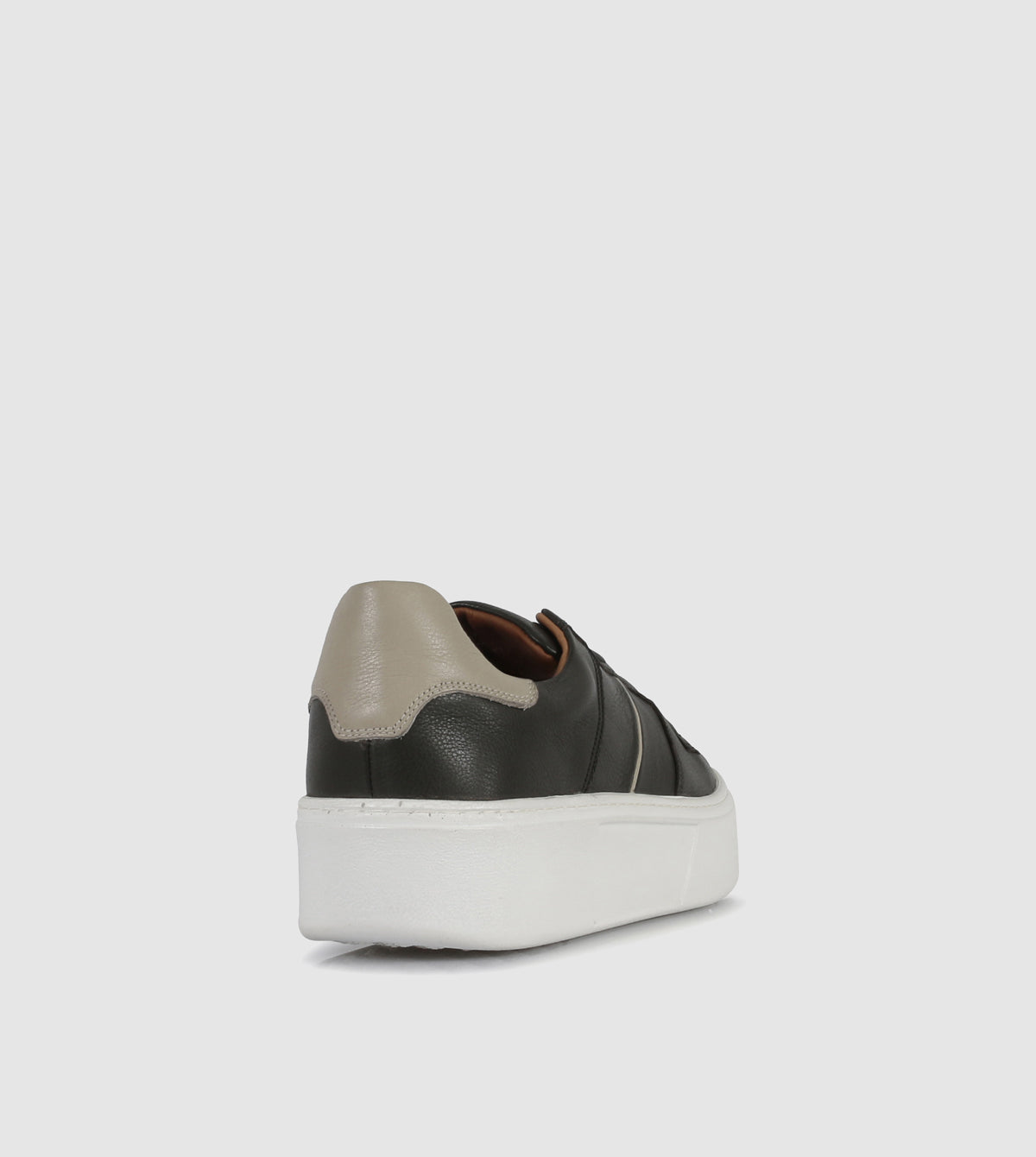 Vico Low Top Sneakers by Brando