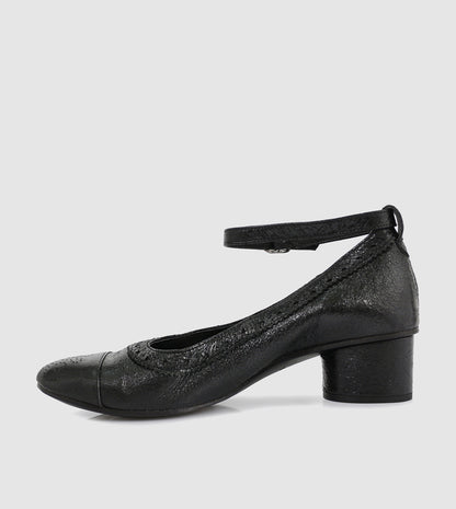 Kenley Courtshoes by Beau Coops