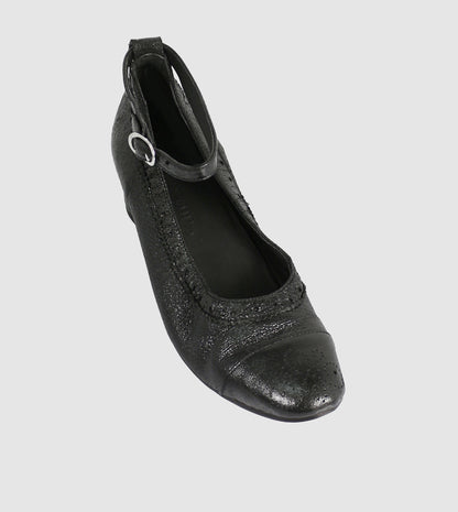 Kenley Courtshoes by Beau Coops