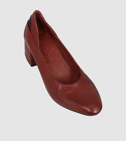 Ricola Courtshoes by Beau Coops