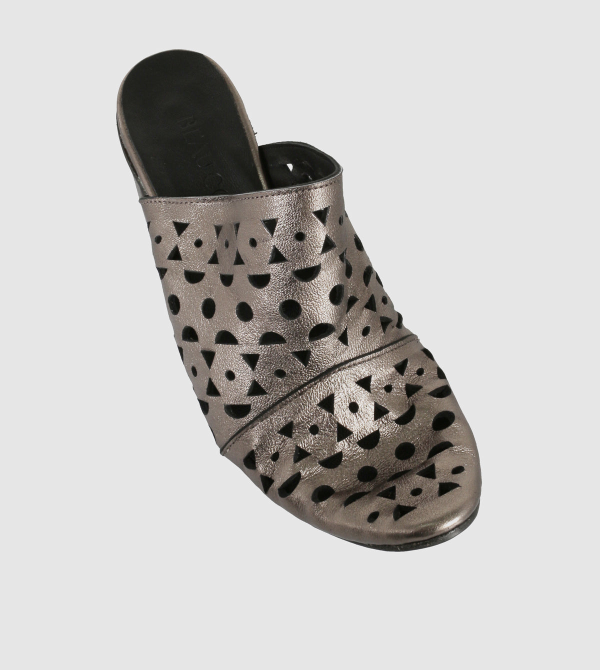 Maelis Mules by Beau Coops