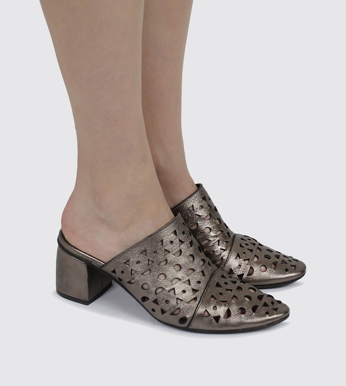 Maelis Mules by Beau Coops