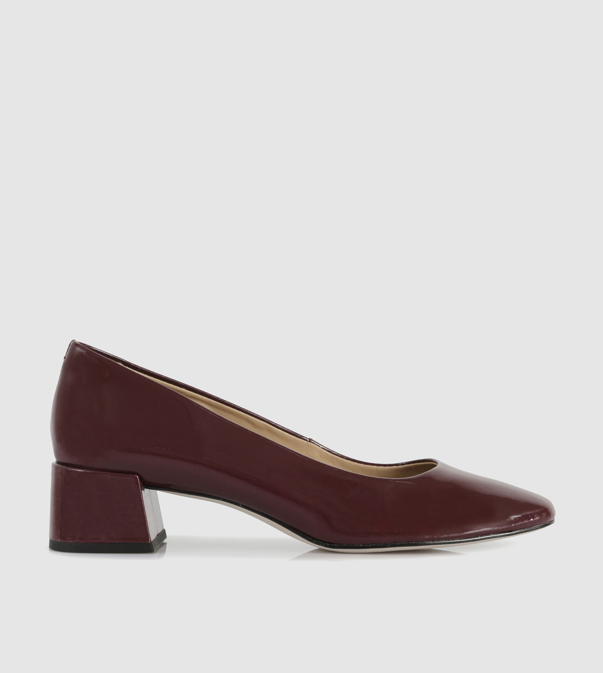 Rhea Courtshoes by Wirth