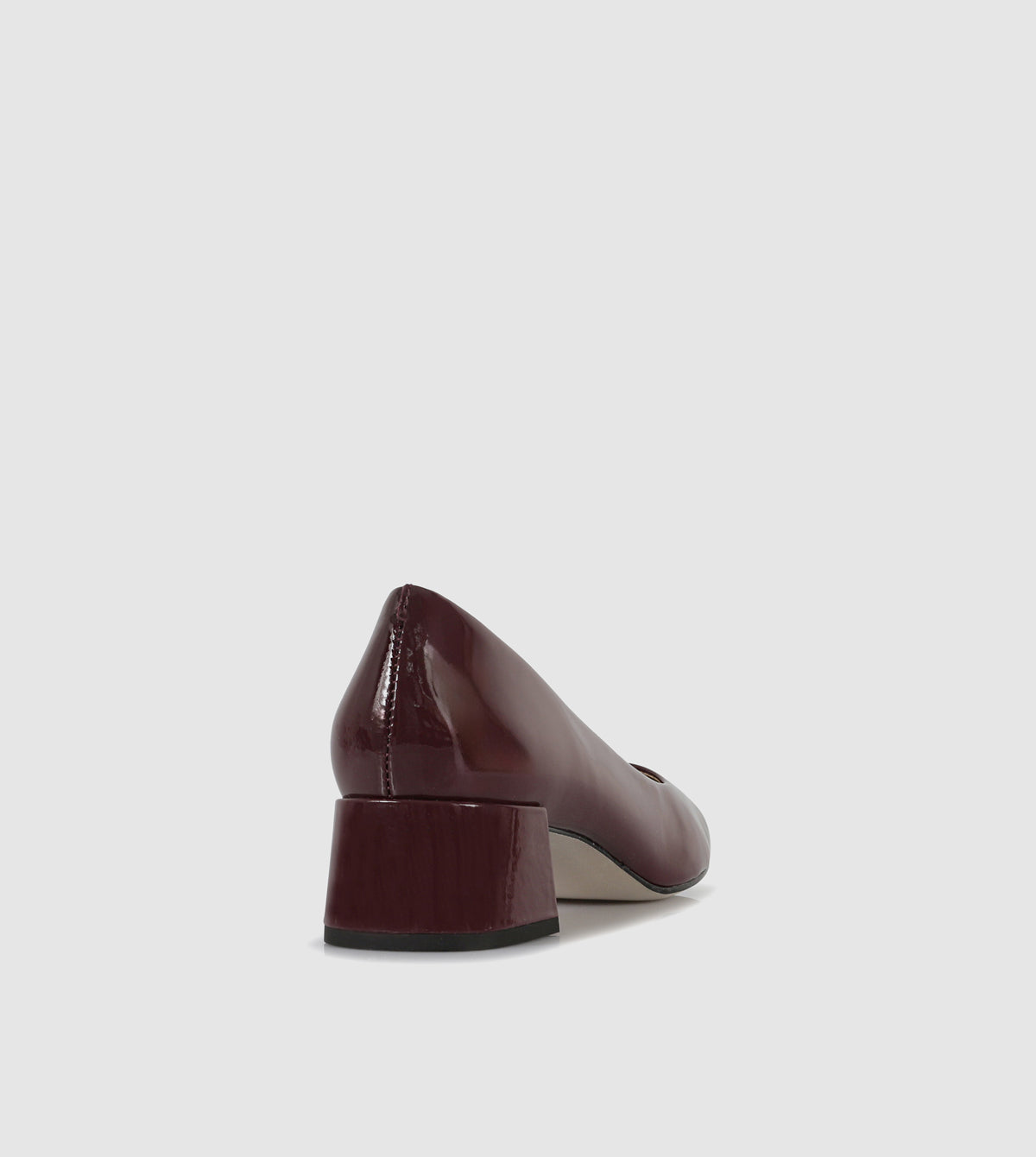 Rhea Courtshoes by Wirth