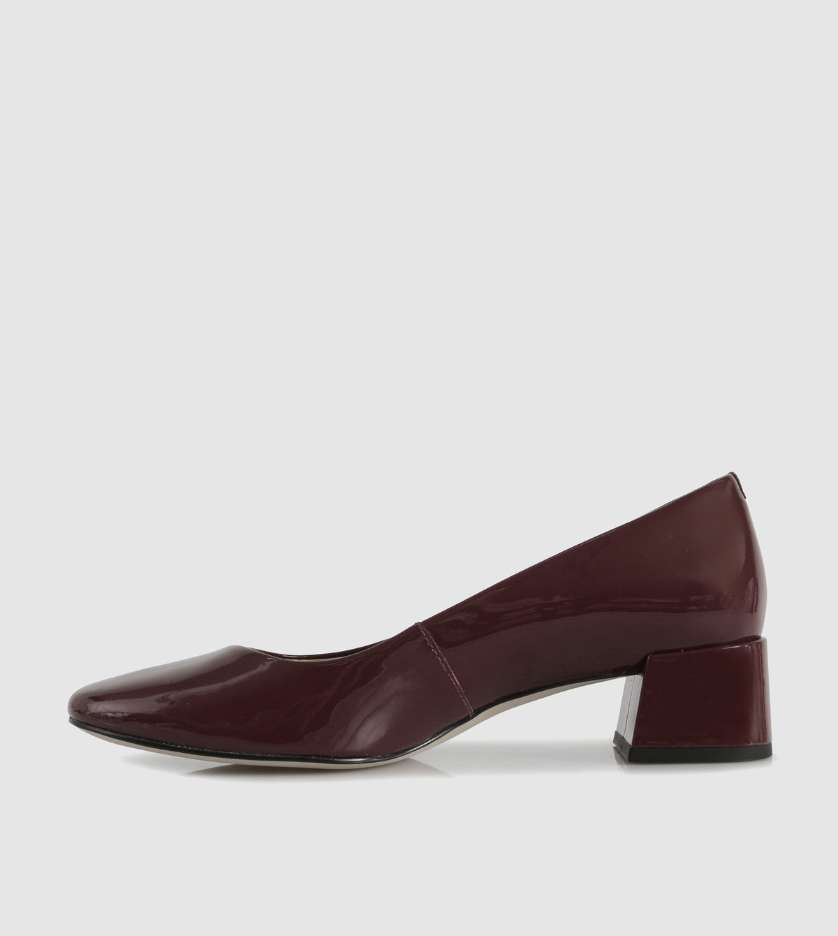 Rhea Courtshoes by Wirth