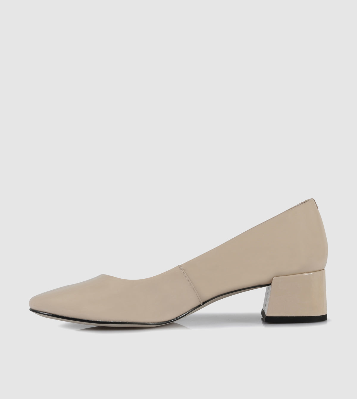 Rhea Courtshoes by Wirth