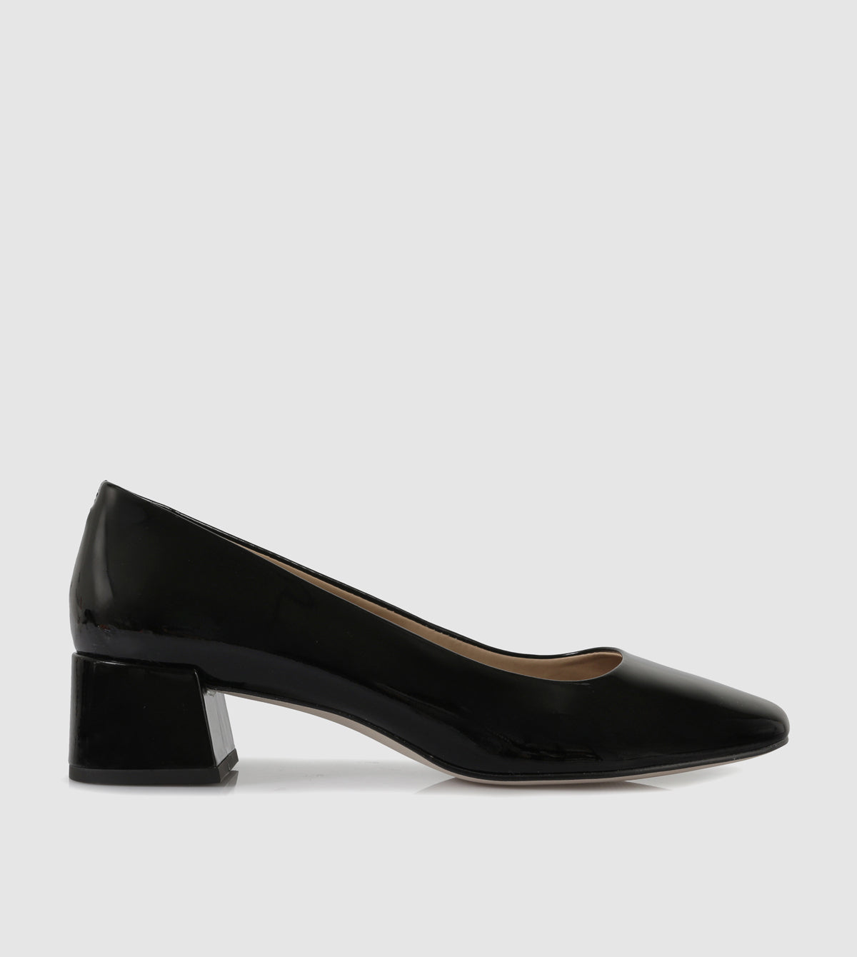Rhea Courtshoes by Wirth
