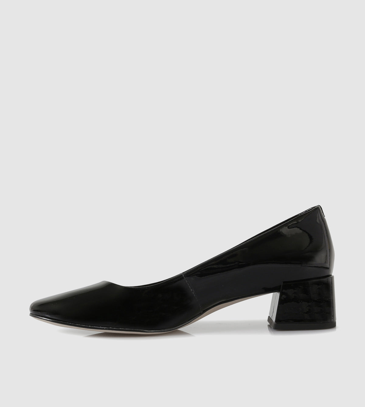 Rhea Courtshoes by Wirth
