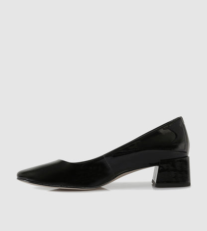 Rhea Courtshoes by Wirth