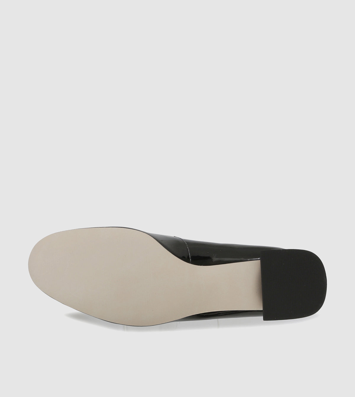 Rhea Courtshoes by Wirth
