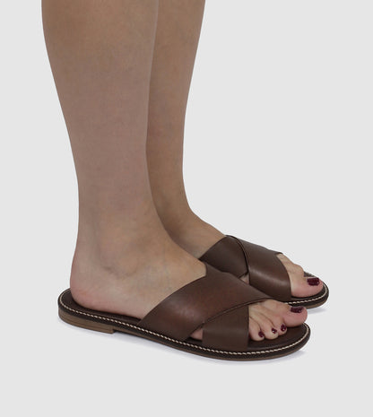 Laverne Slides by Sempre Di