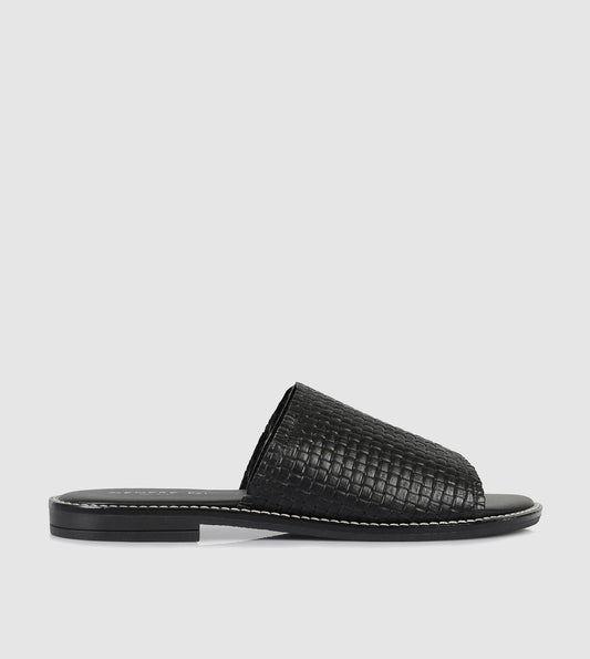 Nella Slides by Sempre Di