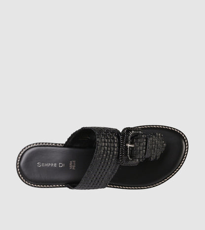 Leeland Flat Sandals by Sempre Di
