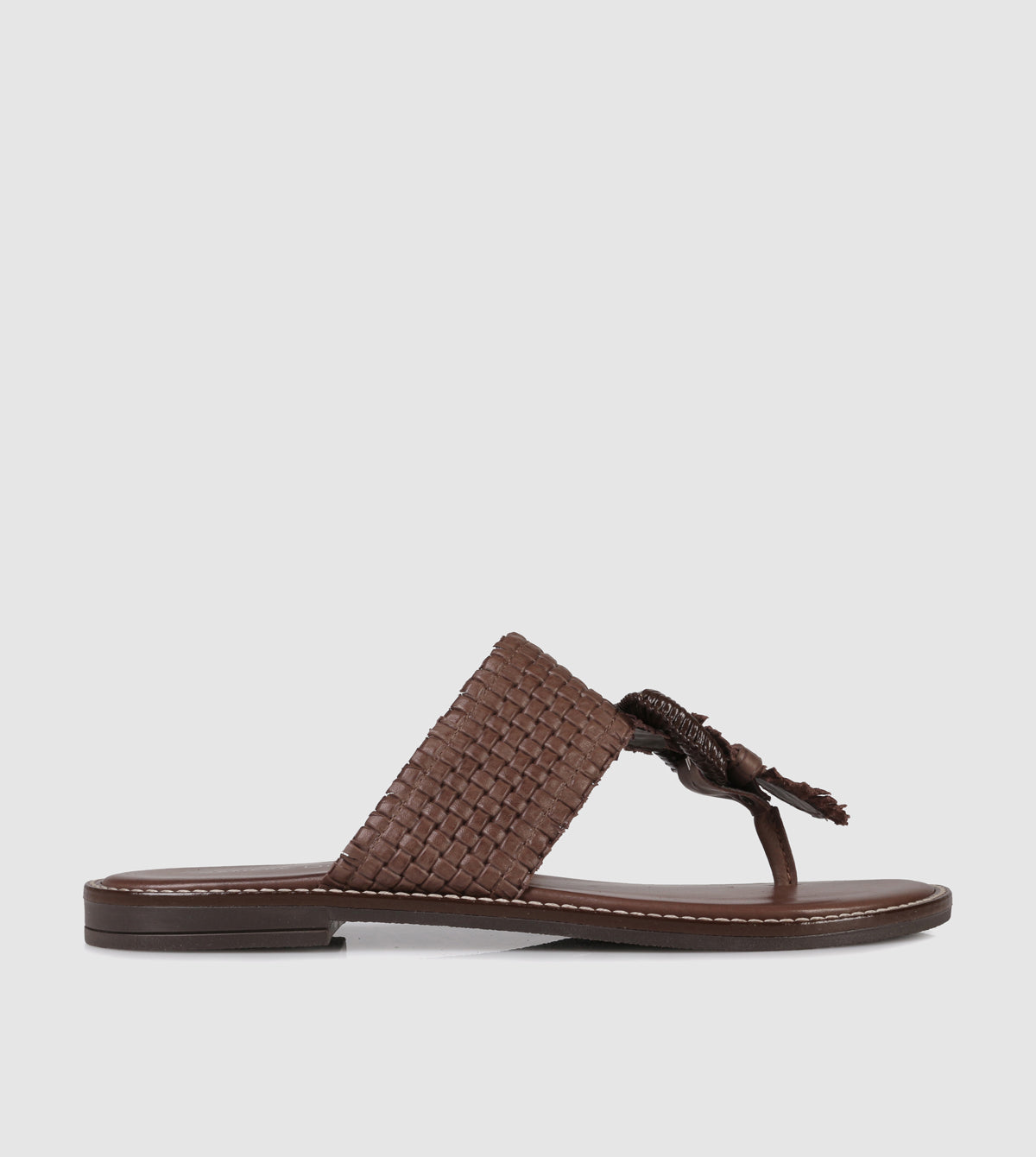 Leeland Flat Sandals by Sempre Di