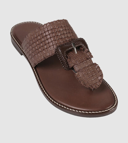 Leeland Flat Sandals by Sempre Di