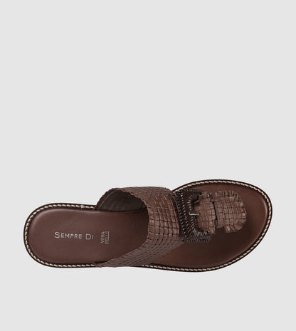 Leeland Flat Sandals by Sempre Di