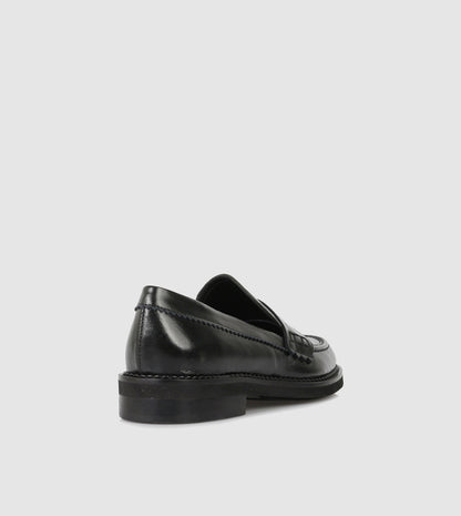 Alissa Casual Loafers by Sempre Di