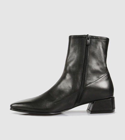 Tanana Ankle Boots by Sempre Di